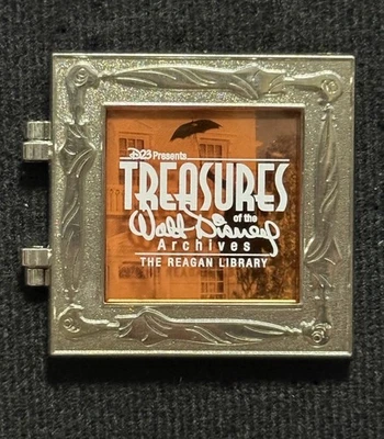Prendedor de libro con bisagras D23 Treasures Walt Disney Archives Reagan Library Mary Poppins Foto 1 de 4