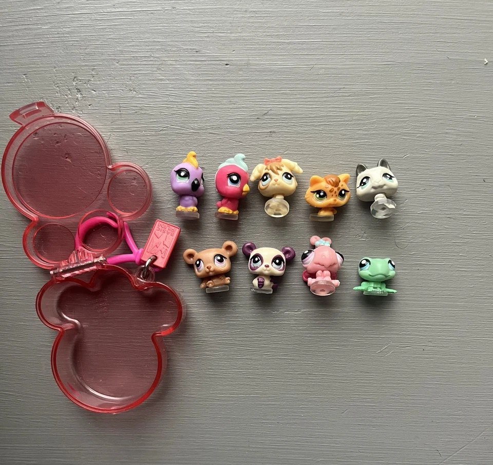 Littlest Pet Shop Teeniest Tiniest lote de 9 con llavero de transporte Foto 1 de 1