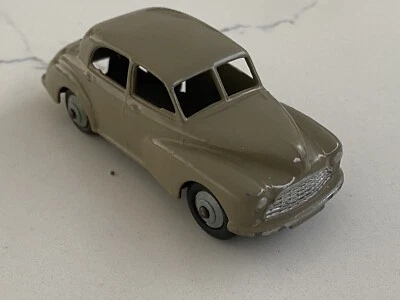 DINKY 40G MORRIS OXFORD, CERVATILLO, BUJES ACANALADOS GRISES, MUY CASI COMO NUEVO. Foto 1 de 4