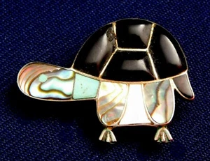 ZUNI STERLING MULTI STONE INLAY HANDMADE Vintage TURTLE PIN/PENDANT Estate - Picture 1 of 2