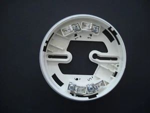£1.50 Siemens DB721 Addressable Detector Base - Picture 1 of 3
