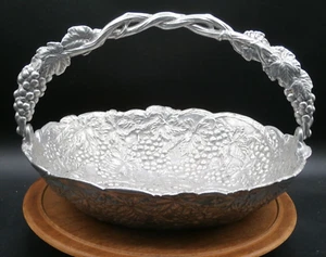 Vtg. 1990 Arthur Court Centerpiece Serving Bowl Basket w/Hinged Handle GRAPEVINE - Picture 1 of 14