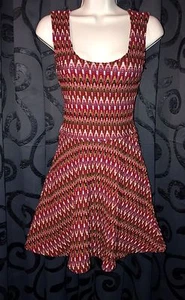 Lovers + Friends Dress Colorful Burgundy Pink Size XS NEW (R127) - Picture 1 of 12