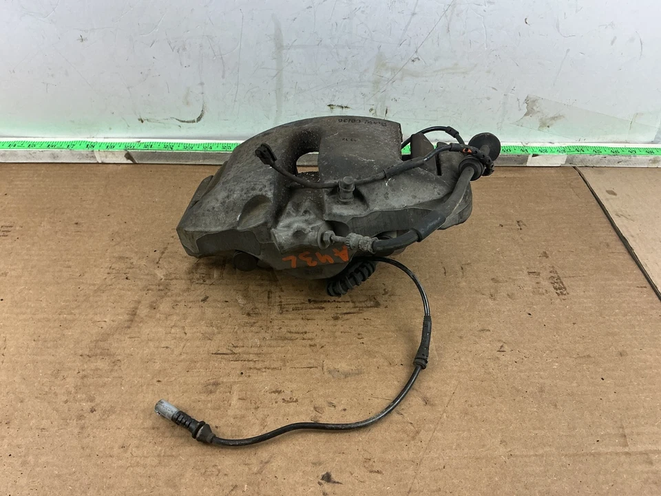 Pinça de freio dianteira esquerda 2009-2015 BMW 7ER 740I 740LI fabricante de equipamento original - Imagem 1 de 4