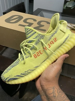 Talla 14 - Adidas Yeezy 350 V2 Frozen Yellow B37572 Foto 1 de 4