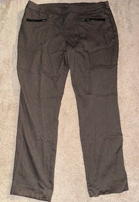 Van Heusen Size 16 Women's Plaid Dress Pants, Tan/Black - Image 1 of 4