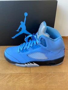 Nike Air Jordan 5 Retro SE University Blue/Black-White DV1310 401, EU44 US10 UK9 - Bild 1 von 7