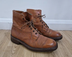 Vintage Trickers tan chelsea boots siz UK 8.5 leather READ commando bench made - Picture 1 of 13