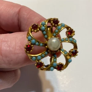 Vtg Pinwheel Swirl Gold Tone Brooch Pin Faux Turquoise Red Glass Rhinestones - Picture 1 of 8