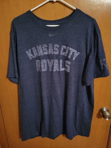 Kansas City Royals Nike Men's T-Shirt Navy Blue Size XXL Cover