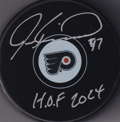 BECKETT JEREMY ROENICK "HOF 2024" SIGNED PHILADELPHIA FLYERS HOCKEY PUCK W805431 - Image 1 of 3