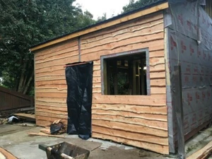Larch Waney Edge - Picture 1 of 6