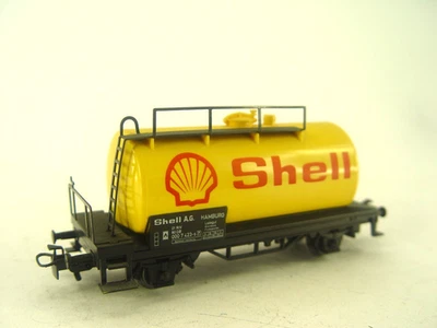 Shell Kesselwagen der  DB    -  Märklin HO Wagen  - #499    #E  - gebr. - Bild 1 von 3