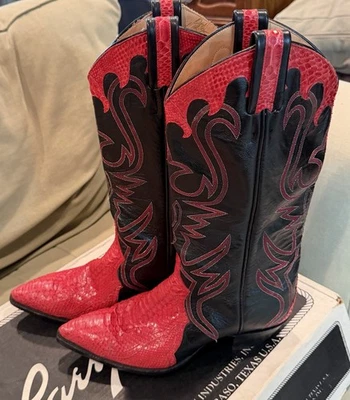 Botas vaqueras Larry Mahan vintage años 80 para mujer 8,5 negras/rojas piel de serpiente/cuero en muy buena condición+ Foto 1 de 4