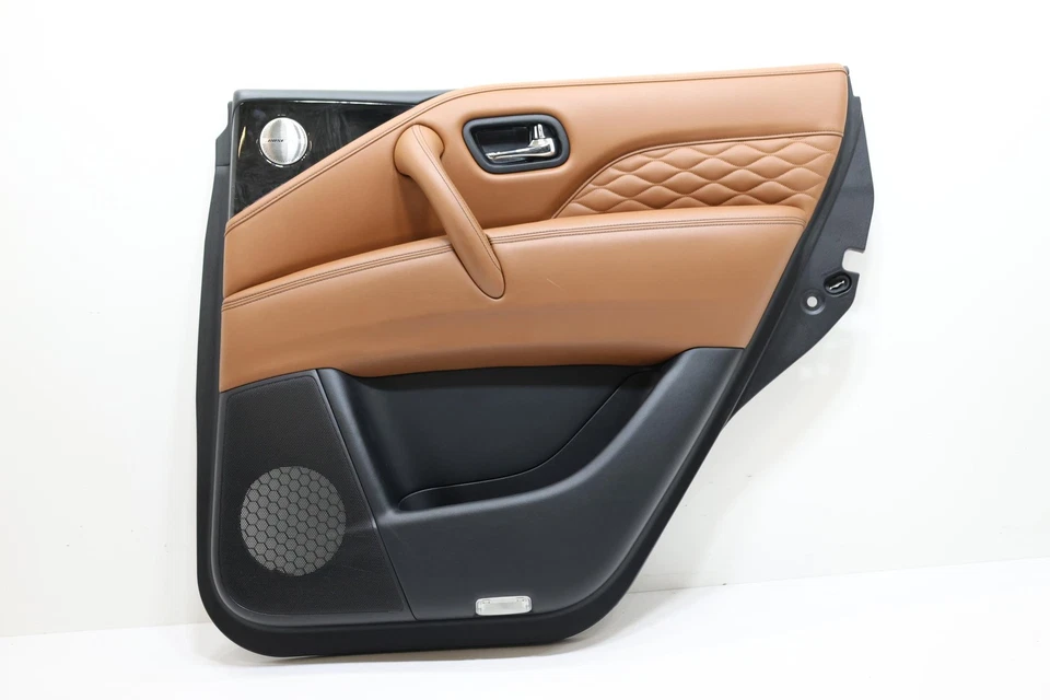 Panel de moldura de puerta trasera Infiniti QX80 2018-2021 RH 829761LA0A 254211V90A Foto 1 de 4