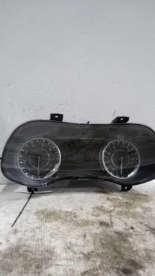 Chrysler 200 2015 velocímetro calibre rojo fabricante de equipos originales 104 k millas NJ25-19059-470976 Foto 1 de 4