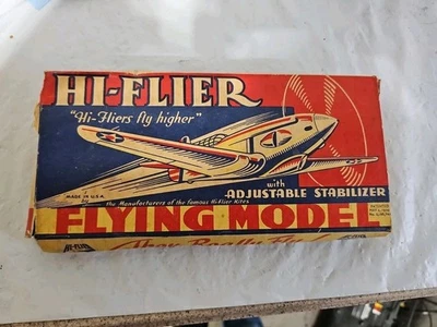 Vintage 1939 Hi-Flier wood model Curtiss YP-37 116-2 Kit - 18" WING SPAN - CJ - Image 1 of 4