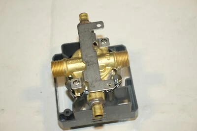 Válvula de bañera y ducha Gerber Treysta G00GS504 Foto 1 de 3