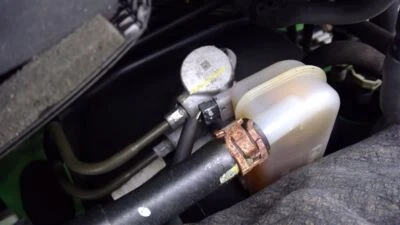 Cilindro maestro de freno compatible con 11-14 MAZDA 2 432510 Foto 1 de 3