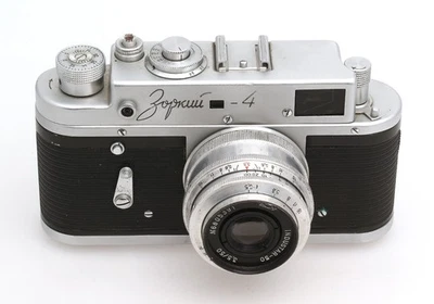 KMZ Zorki-4 avec objectif normal Industar-50 filetage 3,5/50 mm M39 - Photo 1/4