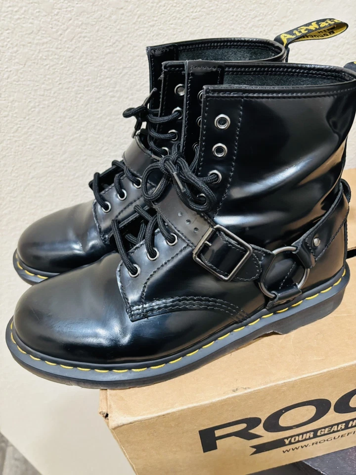 DR MARTENS Black Polished Smooth Leather 1460 Harness Boots US10  UK9. 11 Woman - Image 1 of 4
