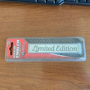 Pilot Automotive IP-421C Stick On Limited Edition Emblem, Triple Chrome Plated - Bild 1 von 2