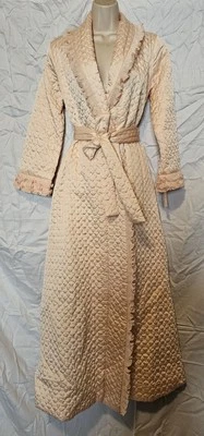 Bata acolchada Christian Dior Foto 1 de 4