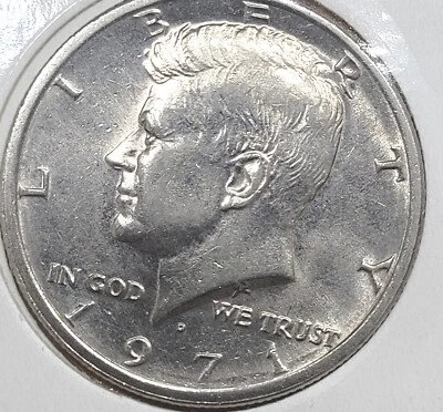 1971-D Kennedy Half DollarOff-Center Ddo-Ddr/Rpm Doubling on back neck/Head  - Image 1 of 4