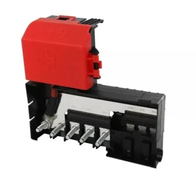 Fuse Block New For 2015-2016 Chevrolet Silverado 1500 2500 HD 3500 HD 23217054 - Image 1 of 4