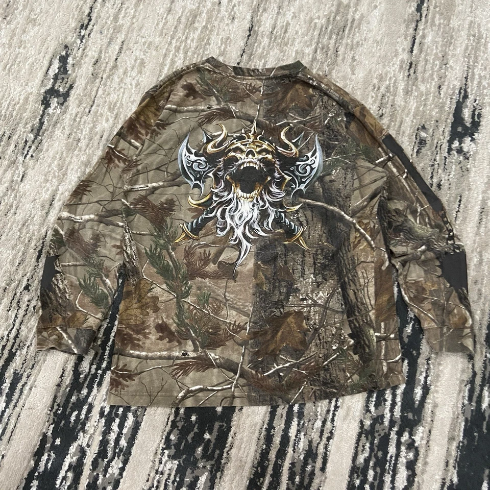 Camiseta Y2K Realtree Camuflada Calavera Vikings Creek Brotherhood Para Hombres Talla Grande L/S Foto 1 de 4