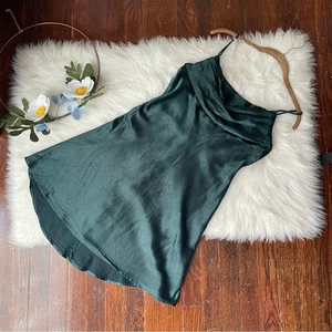 Selfie Leslie Forest Green Satin Mini Dress Well Versed NWT - Picture 1 of 8