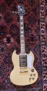 Epiphone Les Paul SG G-400 Custom 1962 Model, 3 Humbucker Pickups Gibson - Bild 1 von 8