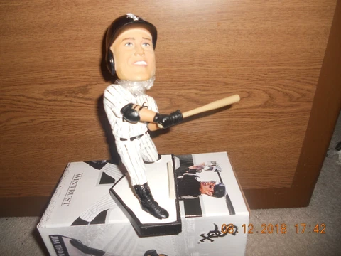 Chicago White Sox Bobblehead Jim Thome #25 HOF 8-11-18 Ticket Stub W@W SGA L@@K Cover