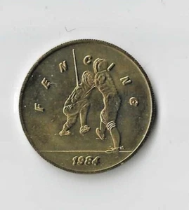 1984 LA OLYMPICS SCRTD FARE TRANSIT TOKEN (Fencing 450AF) Brass 32MM (52) - Picture 1 of 3