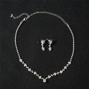 Orecchini in argento con collana di cristallo da damigella d'onore Set gioi CR - Foto 1 di 7