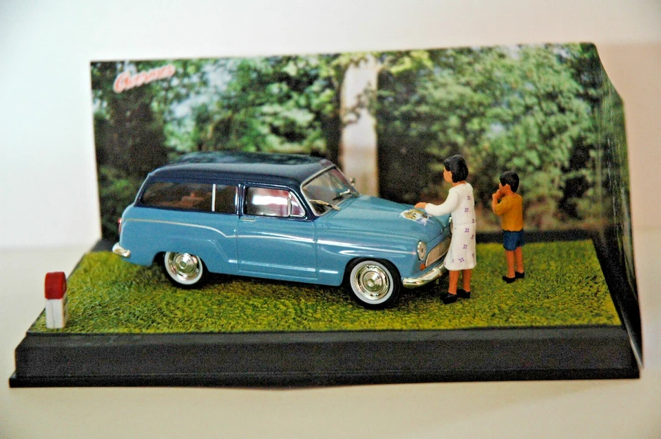 Diorama Auto Simca P60 Ranch Il Casse Croûte La Strada Blu 1/43 Ixo Altaya - Immagine 1 di 4