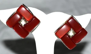 Pendientes de clip vintage Lisner rojo lucita en forma de diamante  - Imagen 1 de 4