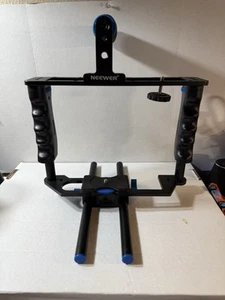Neewer Aluminum Alloy Camera Video Cage Kit - Picture 1 of 7