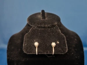 De colección. 1970, Sarah Coventry "Captive Opal" Pendientes atornillados - Imagen 1 de 6