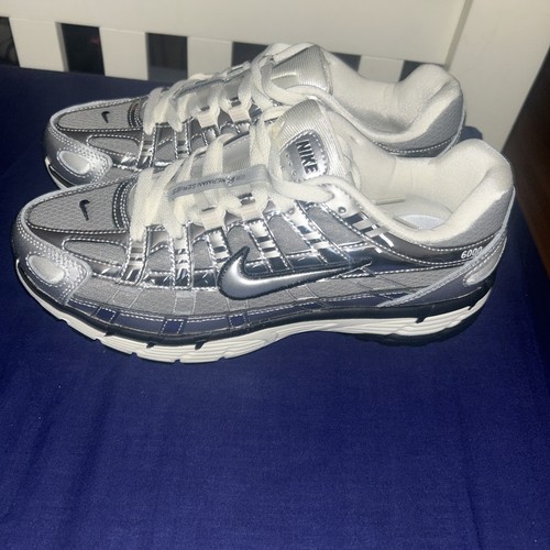 Nike p6000 argento metallizzato taglia uk8 5