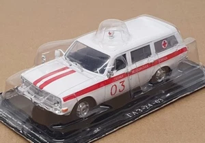 DeAgostini 1/43 Scale D1425WR - YA3-24-03 Russian Ambulance - White/Red - Picture 1 of 5