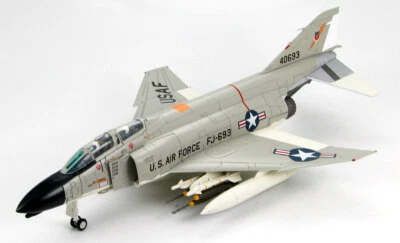 Hobby Master escala 1/72 HA1930 - McDonnell Douglas F4-C "64-0693" Foto 1 de 4