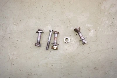 Norton Model 50 350 13 1960 único ES2 *2752 pernos de montaje del motor  Foto 1 de 3