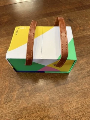 Juego de picnic Lovevery Pinkies Up 2 tazas 1 jarra 1 servilleta 1 mantel.  Ver fotos Foto 1 de 4