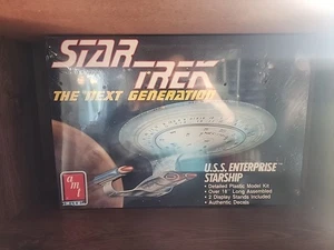 1988 AMT Ertl Star Trek Next Generation USS Enterprise Model Picard *NEW SEALED* - Picture 1 of 5