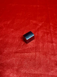 Power Button Cap Top Switch Ersatz Roland RE-501 RE-555 CR-8000 2247050900 - Bild 1 von 3