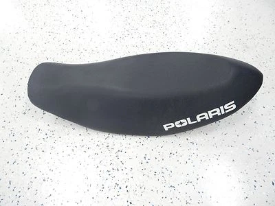 Moto de nieve Polaris 2011 RMK 800 asiento negro - 2684487 Foto 1 de 4
