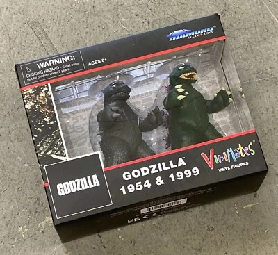 AUG212421: Diamond Godzilla 1954 y Godzilla 1999 vinimate 4 pulgadas vinilo paquete de 2 Foto 1 de 2