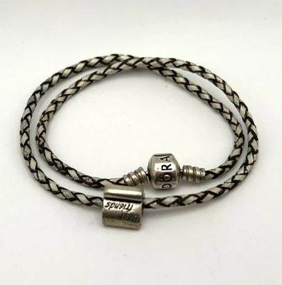 Auténtica pulsera envolvente de cuero Pandora 14 pulgadas mejores amigos y logotipo dijes 14 pulgadas Foto 1 de 4