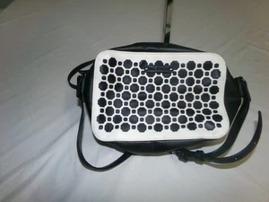 Vera Bradley Laser Cut Crossbody Midnight Geometric Sehr guter Zustand - Bild 1 von 4